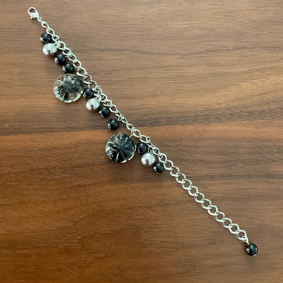 2/15$ Charm bracelet - Picture 2 of 2